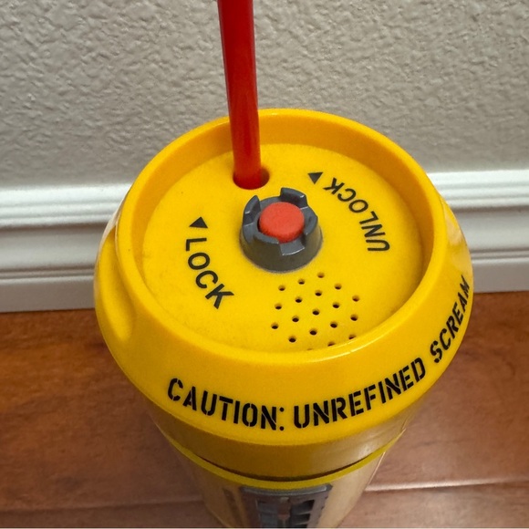 Monsters, Inc. Scream Canister Water Bottle - Picture 2 of 5